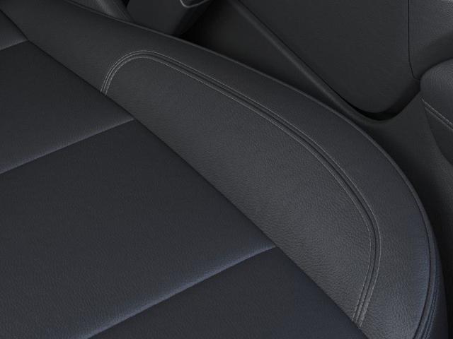 2025 Chevrolet Suburban Vehicle Photo in KANSAS CITY, MO 64114-4502