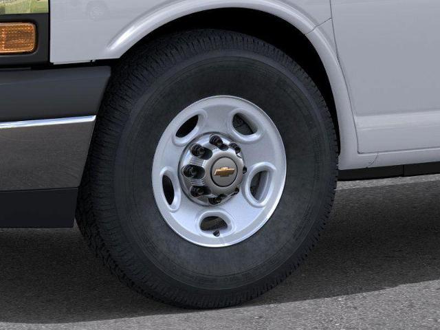 2025 Chevrolet Express Cargo Van Vehicle Photo in KANSAS CITY, MO 64114-4502