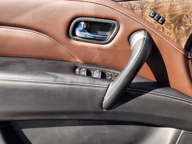 2022 INFINITI QX80 Vehicle Photo in DENTON, TX 76210-9321