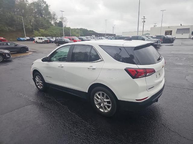 2022 Chevrolet Equinox Vehicle Photo in MOON TOWNSHIP, PA 15108-2571