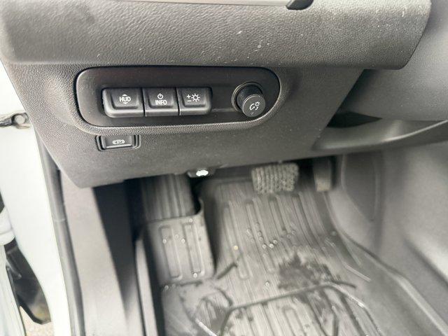 2022 GMC Terrain Vehicle Photo in LEOMINSTER, MA 01453-2952