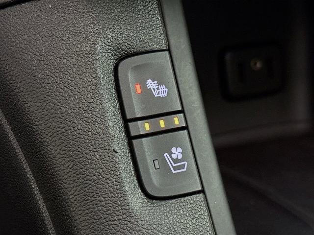 2017 GMC Acadia Vehicle Photo in PUYALLUP, WA 98371-4149