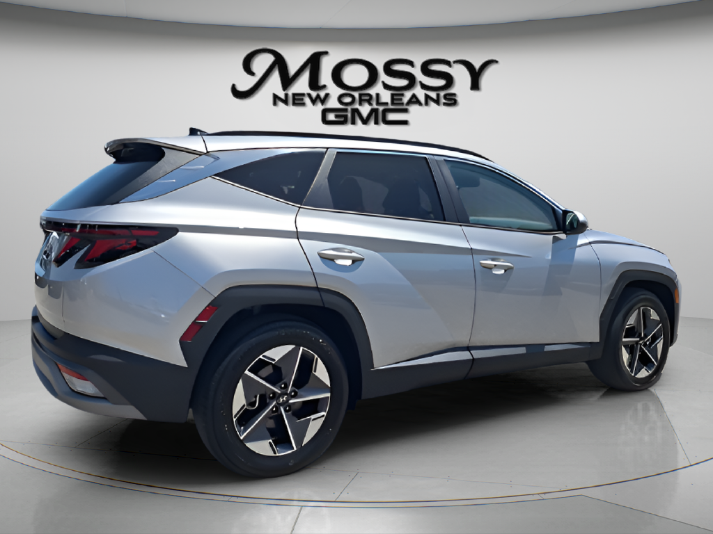 2026 Hyundai Tucson photo 5 of 30