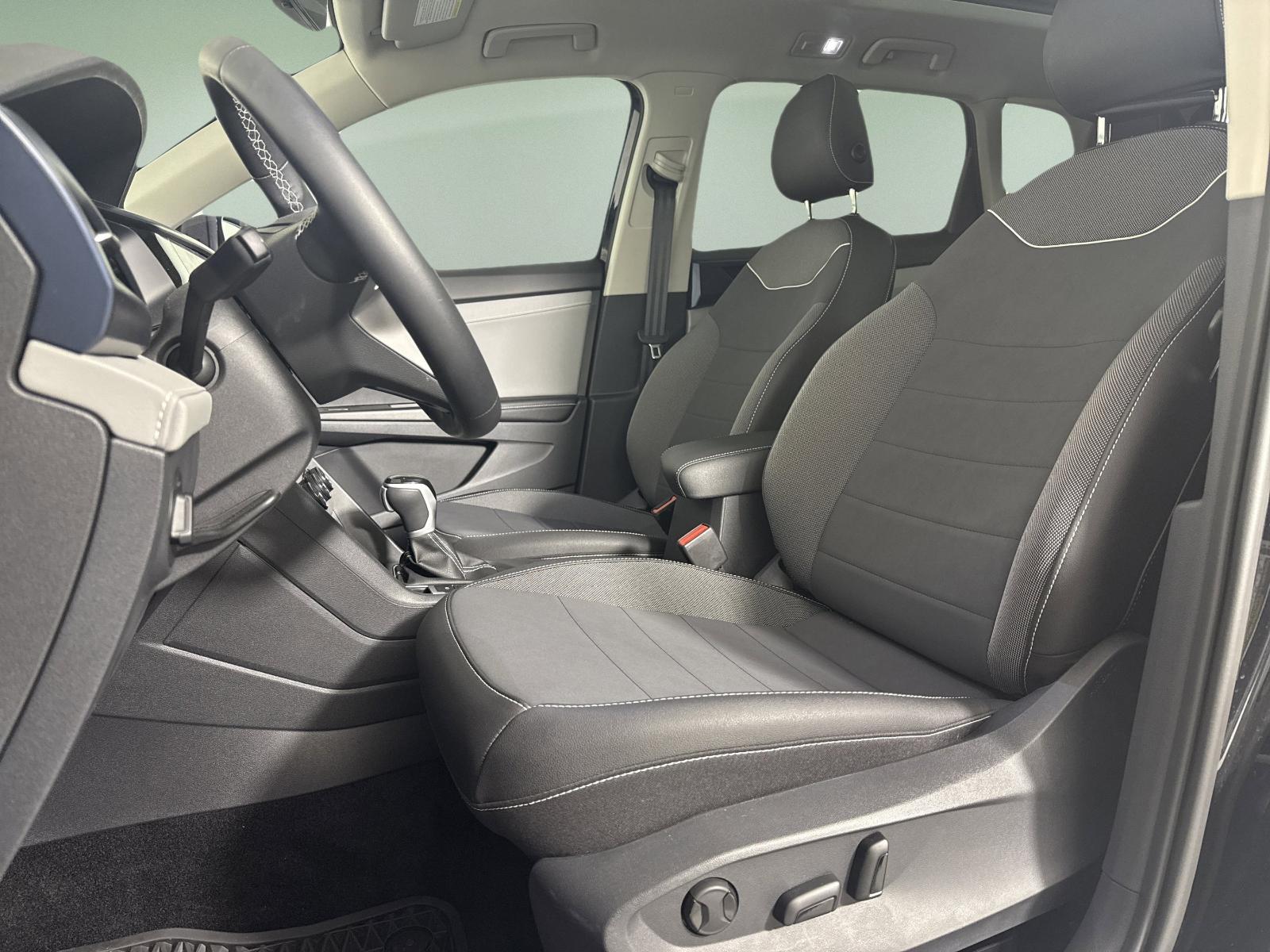 2024 Volkswagen Taos Vehicle Photo in Georgetown, TX 78626