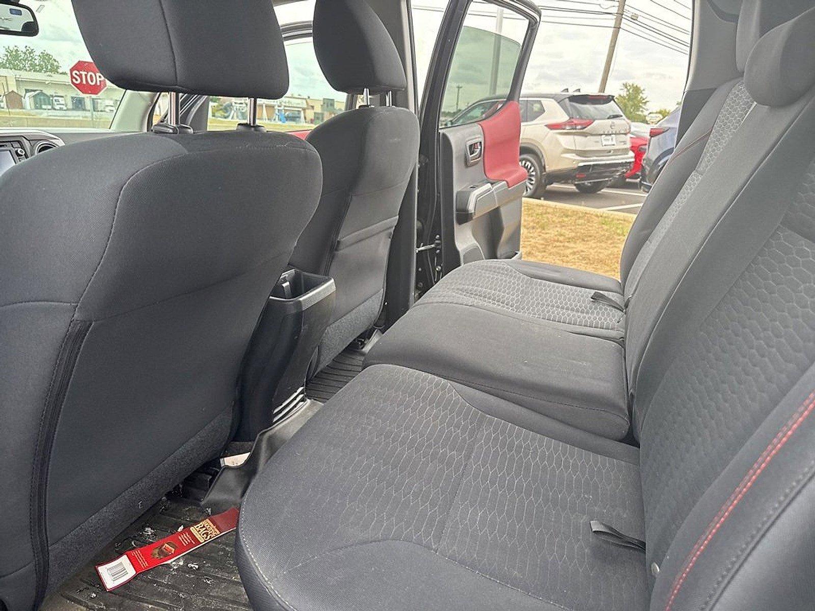 2019 Toyota Tacoma 4WD Vehicle Photo in Harrisburg, PA 17111