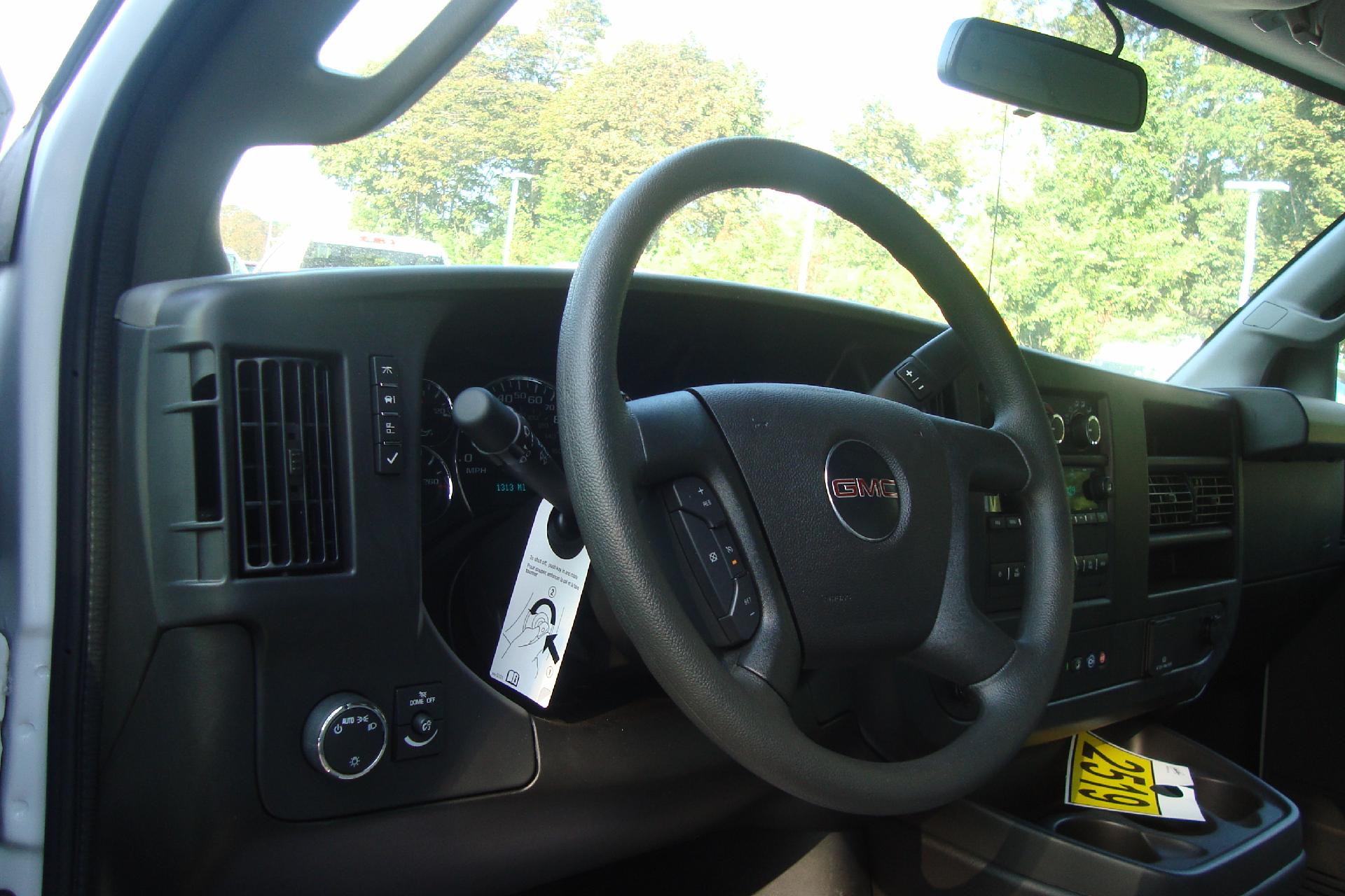 2025 GMC Savana Commercial Cutaway Vehicle Photo in PORTSMOUTH, NH 03801-4196