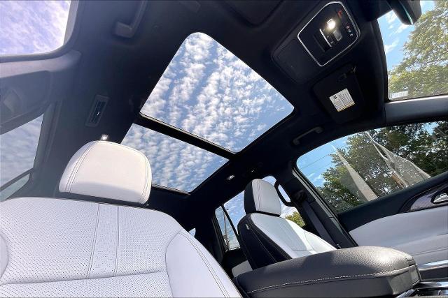 2025 Chevrolet Traverse Vehicle Photo in INDEPENDENCE, MO 64055-1314