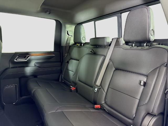 2025 GMC Sierra 3500 HD Vehicle Photo in PUYALLUP, WA 98371-4149