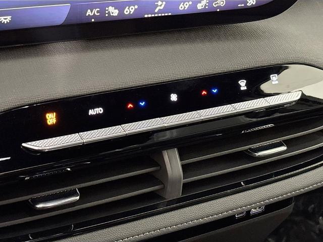 2025 Buick Enclave Vehicle Photo in PUYALLUP, WA 98371-4149