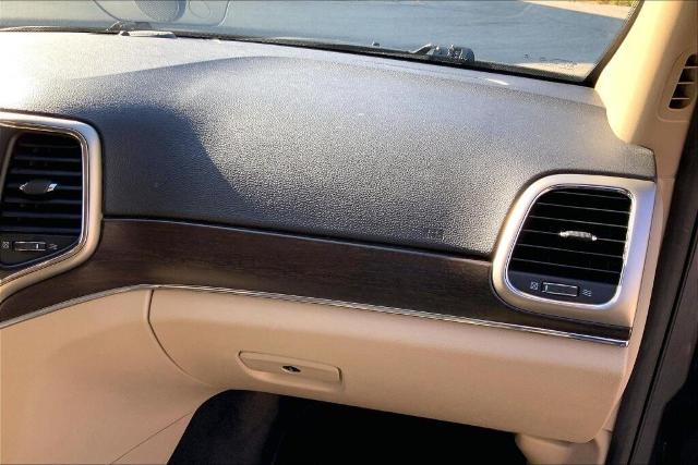 2014 Jeep Grand Cherokee Vehicle Photo in Kansas City, MO 64114
