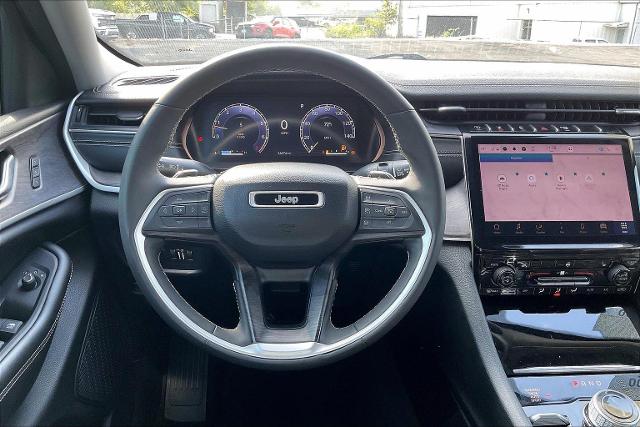 2024 Jeep Grand Cherokee Vehicle Photo in INDEPENDENCE, MO 64055-1314