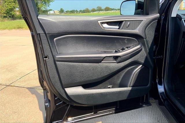 2024 Ford Edge Vehicle Photo in TOPEKA, KS 66609-0000
