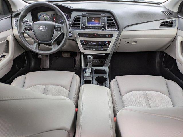 2016 Hyundai SONATA Hybrid Vehicle Photo in San Antonio, TX 78209
