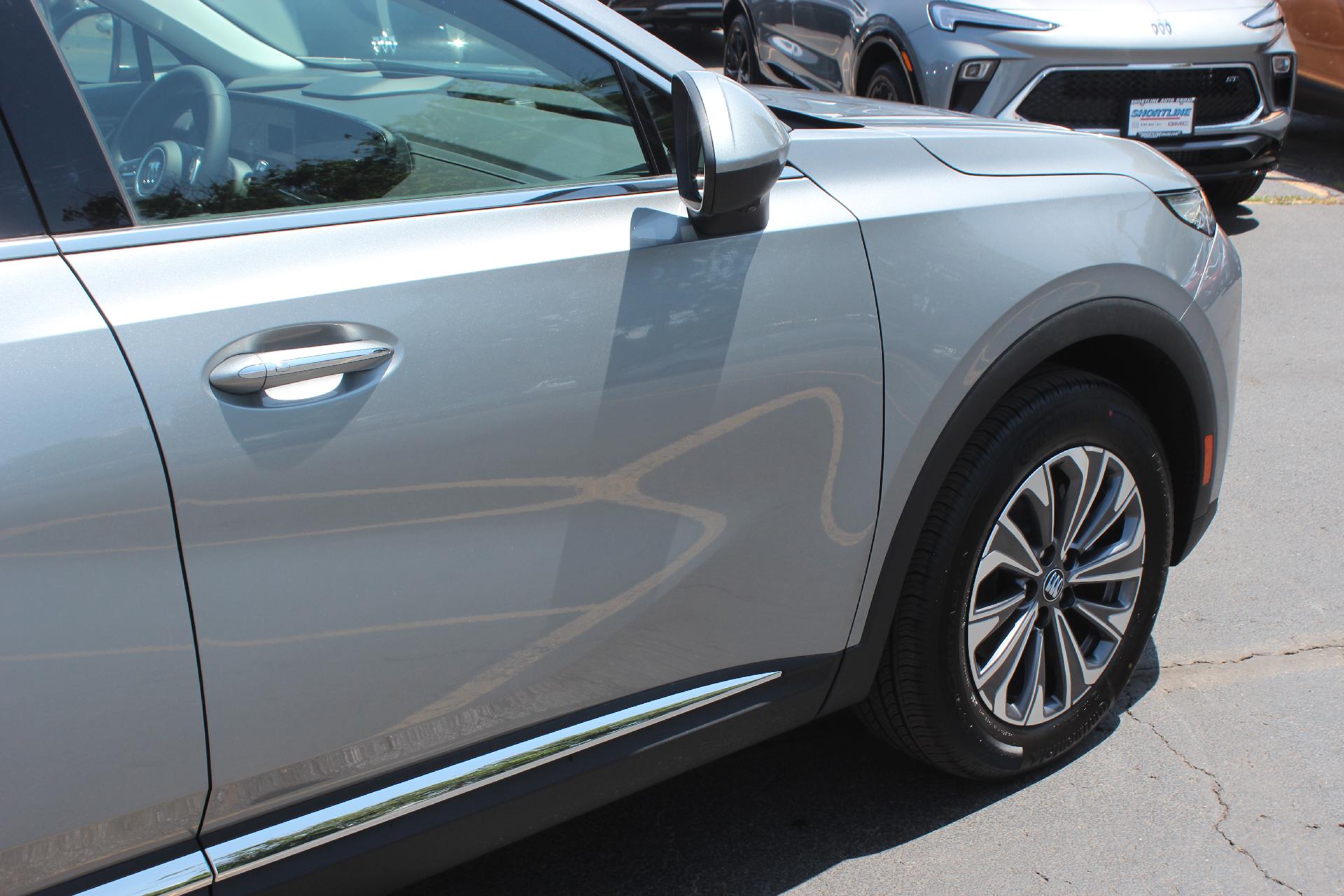 2025 Buick Envision Vehicle Photo in AURORA, CO 80012-4011