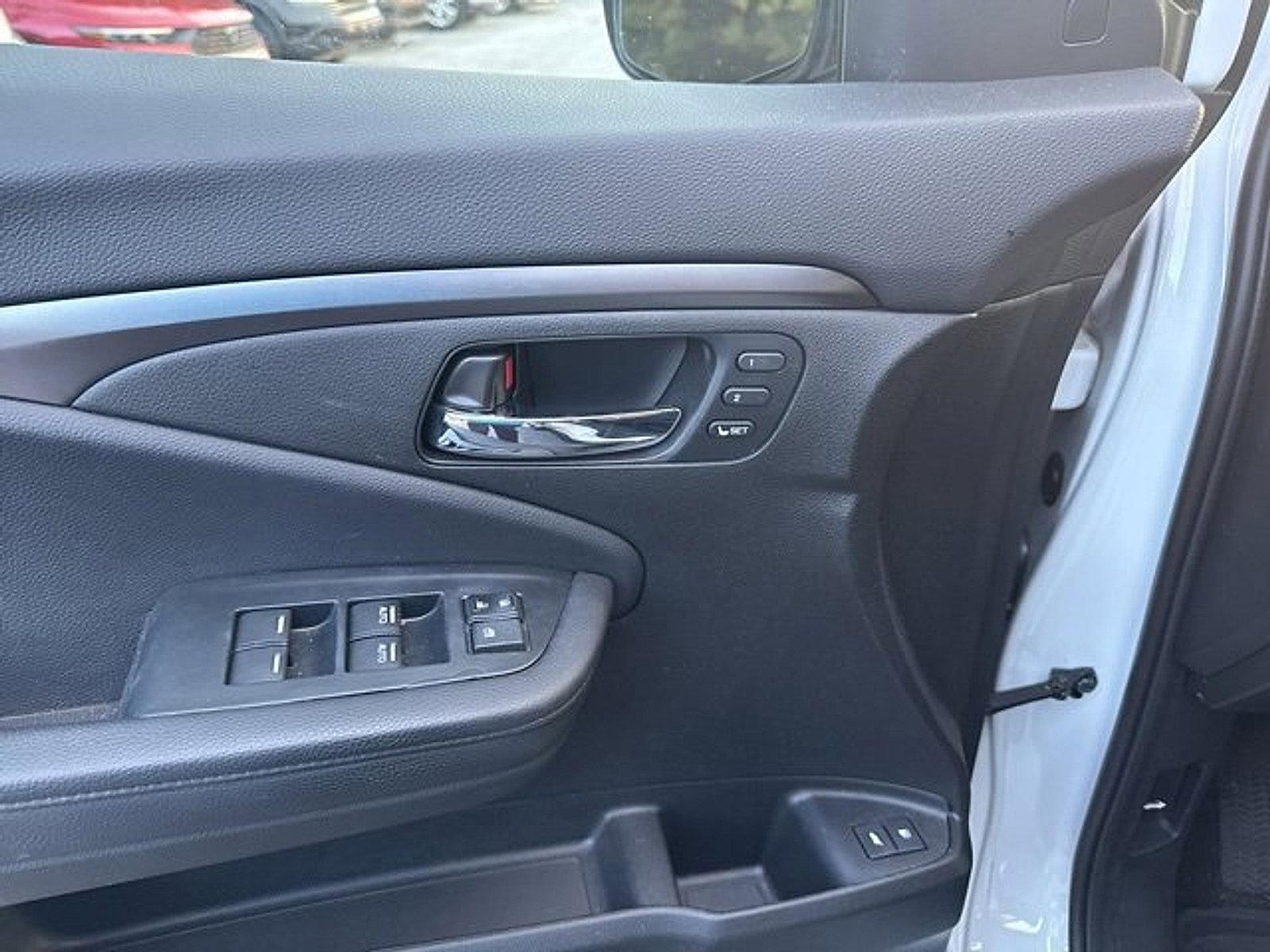 2022 Honda Pilot Vehicle Photo in Harrisburg, PA 17111