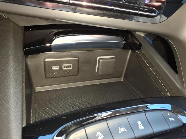 2023 Buick Envision photo 17 of 22