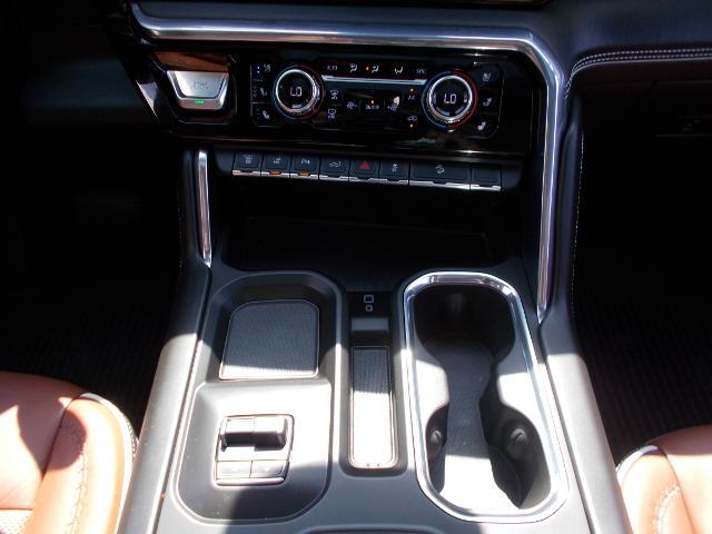 2024 GMC Sierra 3500 HD Vehicle Photo in LOWELL, MA 01852-4336