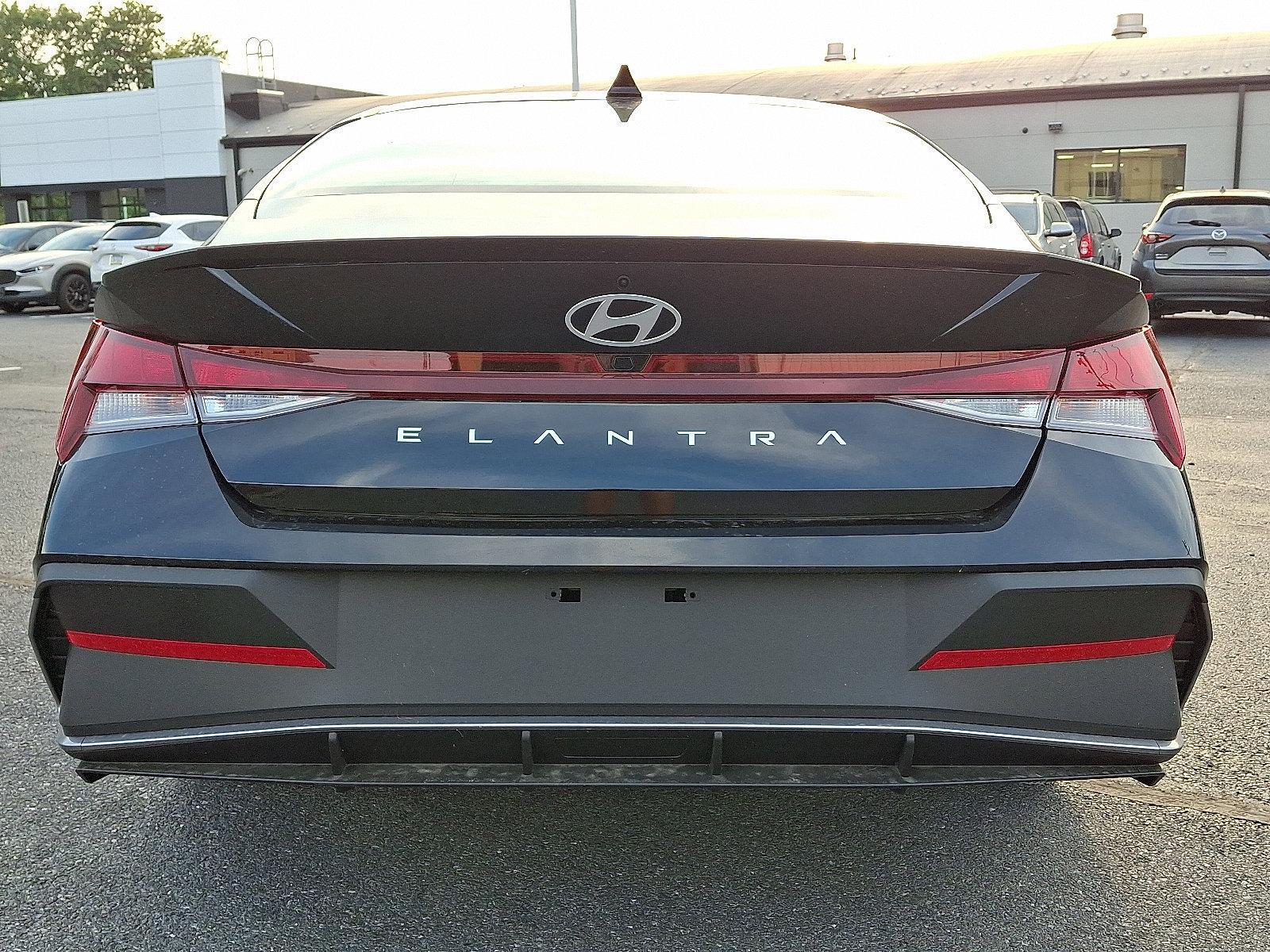 2025 Hyundai ELANTRA Vehicle Photo in Harrisburg, PA 17111