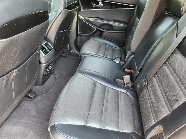 2016 Kia Sorento Vehicle Photo in DENTON, TX 76210-9321