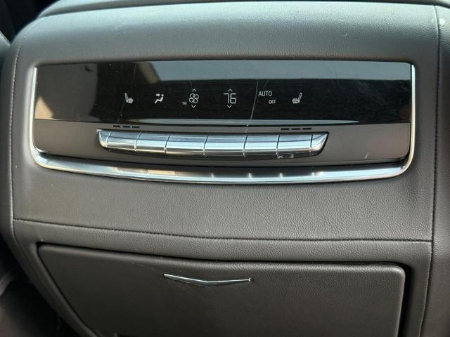 2023 Cadillac Escalade Vehicle Photo in COLUMBIA, MO 65203-3903