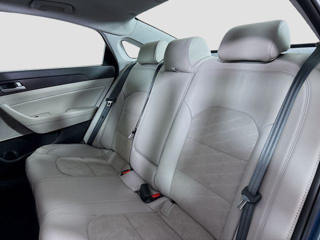 2017 Hyundai SONATA Vehicle Photo in Puyallup, WA 98371