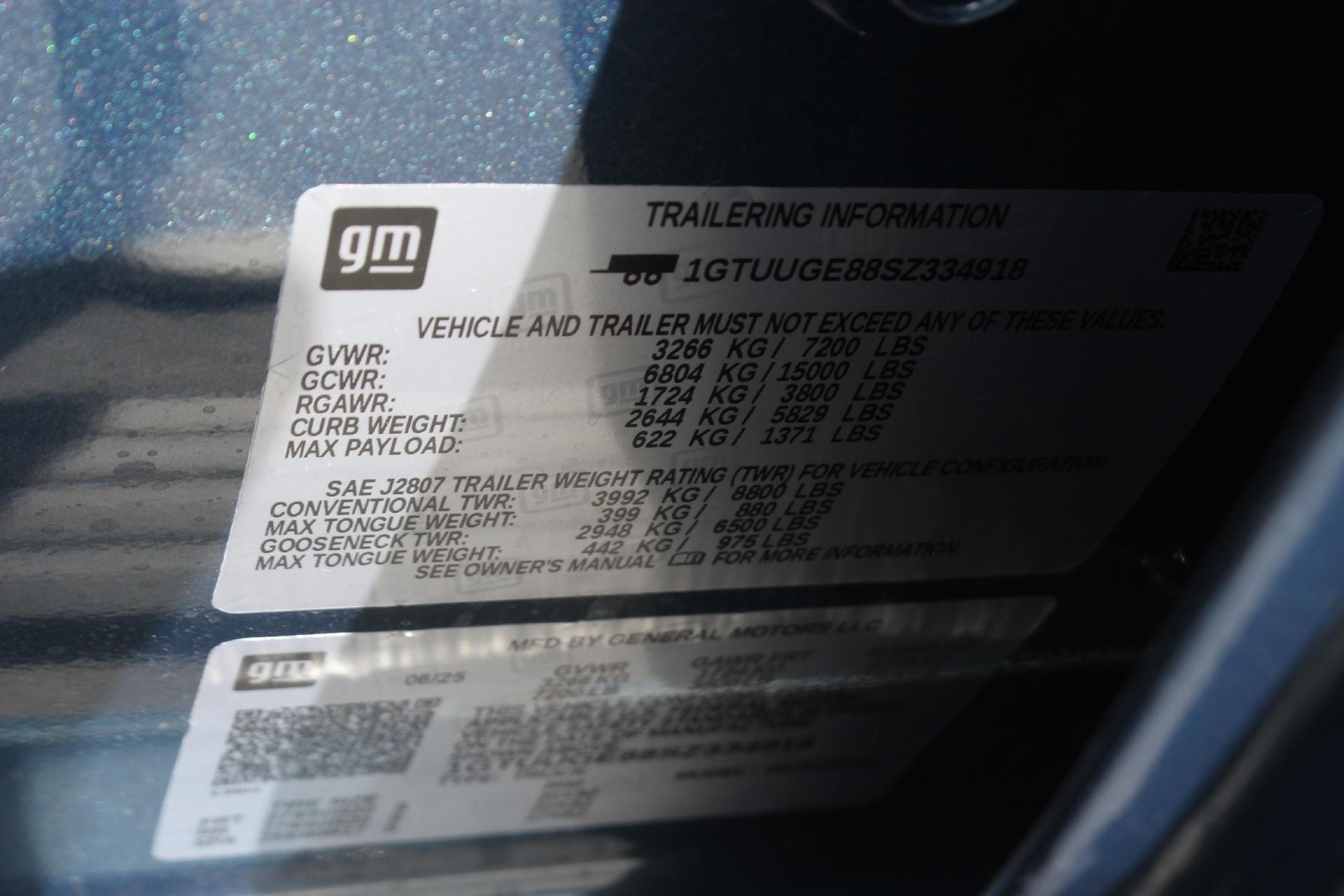 2025 GMC Sierra 1500 Vehicle Photo in AURORA, CO 80012-4011