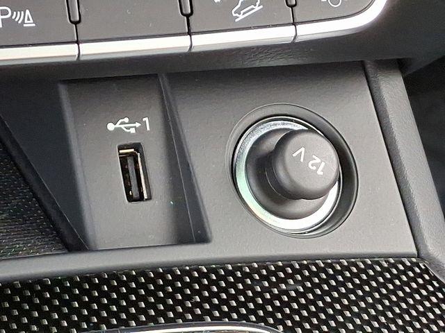 2022 Audi SQ5 Vehicle Photo in DANBURY, CT 06810-5034