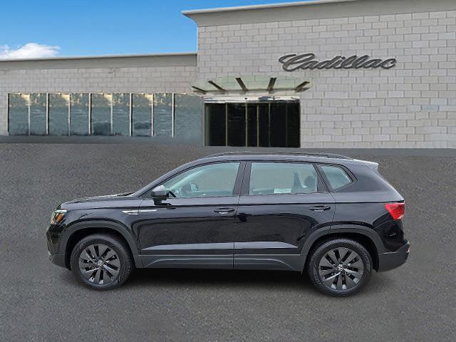 2022 Volkswagen Taos Vehicle Photo in TREVOSE, PA 19053-4984