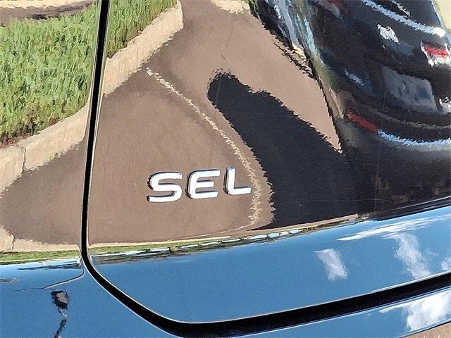 2024 Volkswagen Atlas Cross Sport Vehicle Photo in Willow Grove, PA 19090