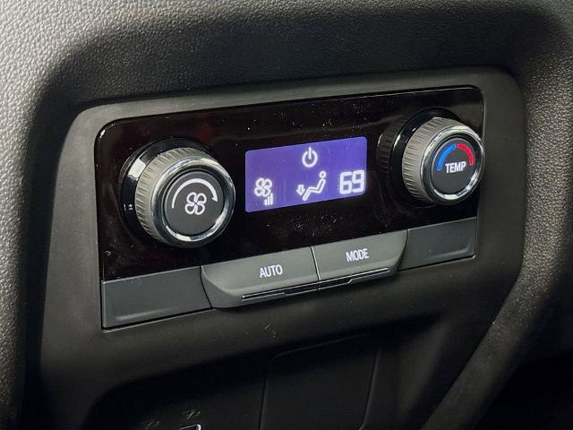 2026 Chevrolet Traverse Vehicle Photo in PUYALLUP, WA 98371-4149