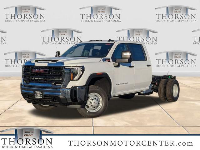 2026 GMC Sierra 3500 HD Chassis Cab Vehicle Photo in PASADENA, CA 91107-3803
