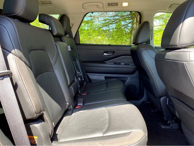 2022 Nissan Pathfinder Vehicle Photo in BRUNSWICK, GA 31525-1881