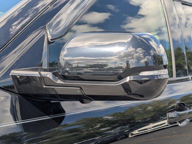 2022 Toyota Tundra 4WD Vehicle Photo in BRUNSWICK, GA 31525-1881