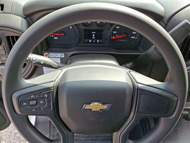 2025 Chevrolet Silverado 3500 HD Chassis Cab Vehicle Photo in DANBURY, CT 06810-5034
