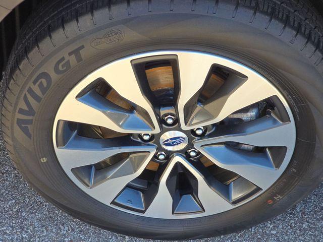 2024 Subaru Outback Vehicle Photo in Pleasant Hills, PA 15236