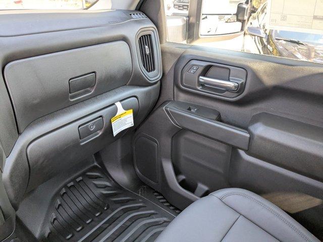 2025 Chevrolet Silverado 2500 HD Vehicle Photo in BRUNSWICK, GA 31525-1881