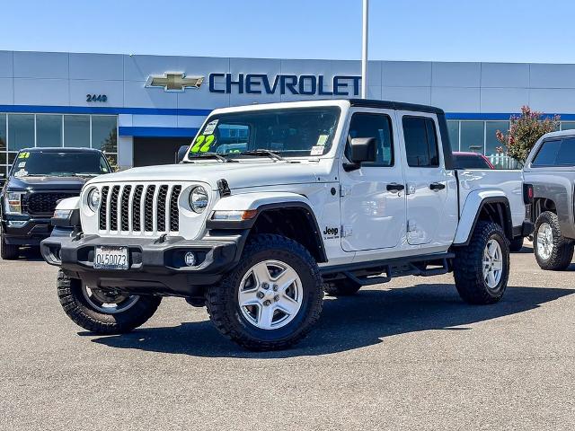 2022 Jeep Gladiator Sport
