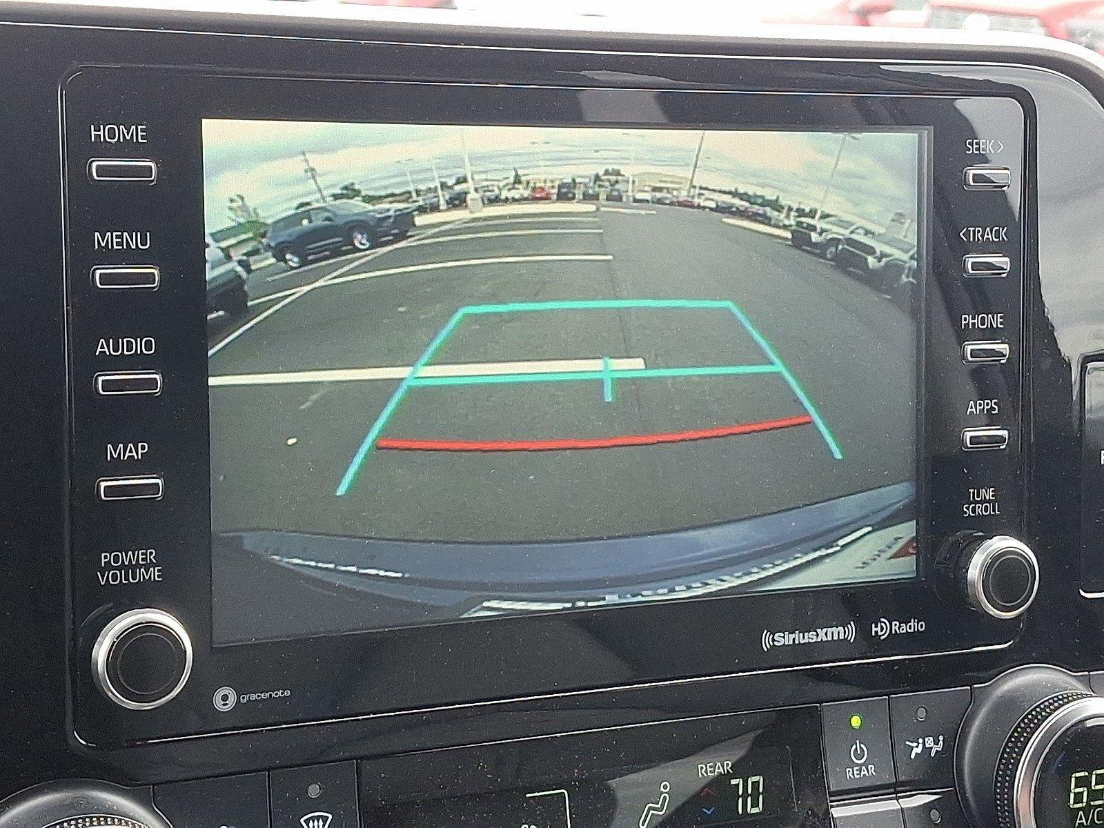 2020 Toyota Highlander Vehicle Photo in Harrisburg, PA 17111