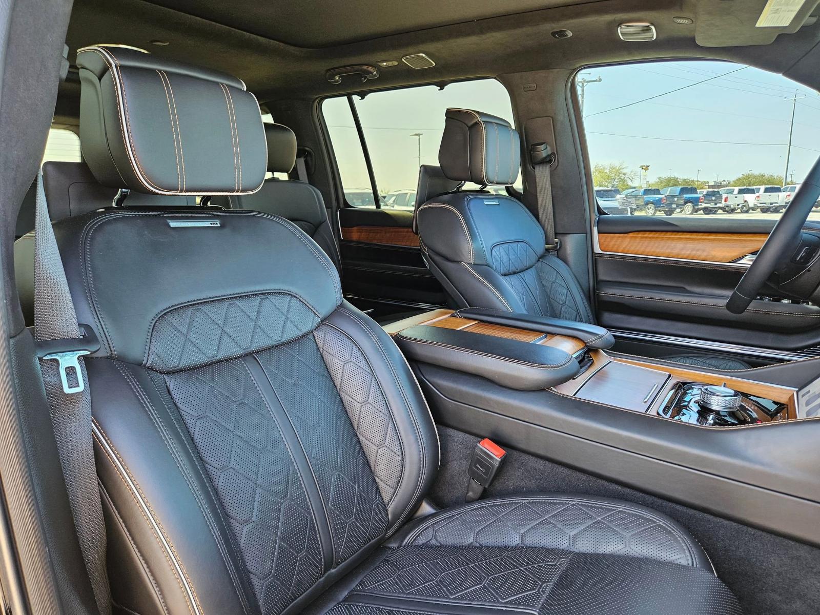 2024 Jeep Grand Wagoneer Vehicle Photo in Seguin, TX 78155