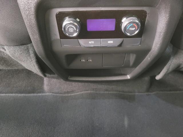 2025 Chevrolet Traverse Vehicle Photo in NEENAH, WI 54956-2243