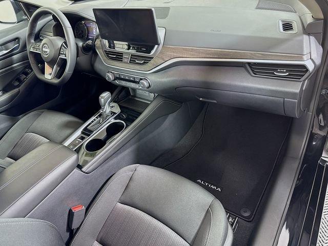 2023 Nissan Altima Vehicle Photo in Flemington, NJ 08822