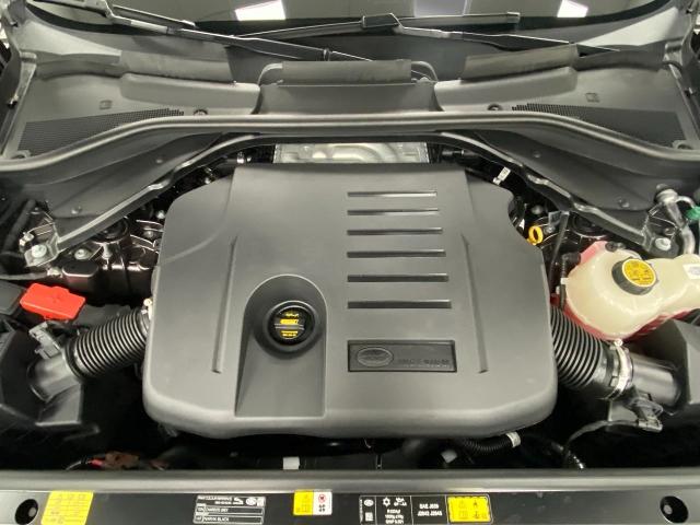 2025 Range Rover Vehicle Photo in Appleton, WI 54913