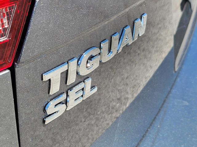 2021 Volkswagen Tiguan Vehicle Photo in DENTON, TX 76210-9321