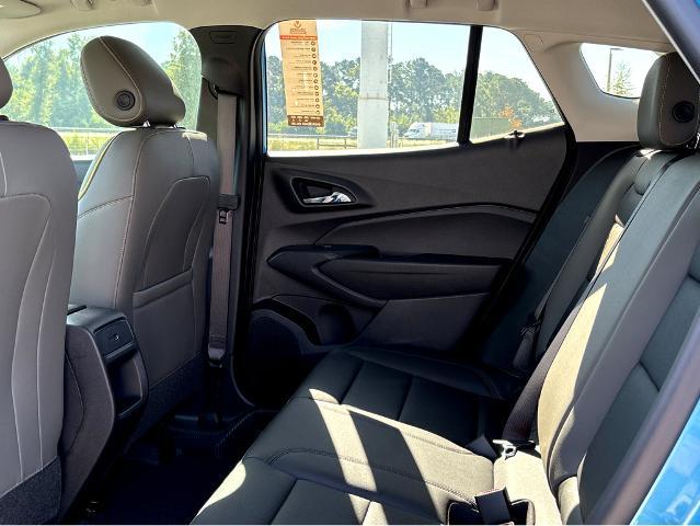 2025 Chevrolet Trax Vehicle Photo in POOLER, GA 31322-3252