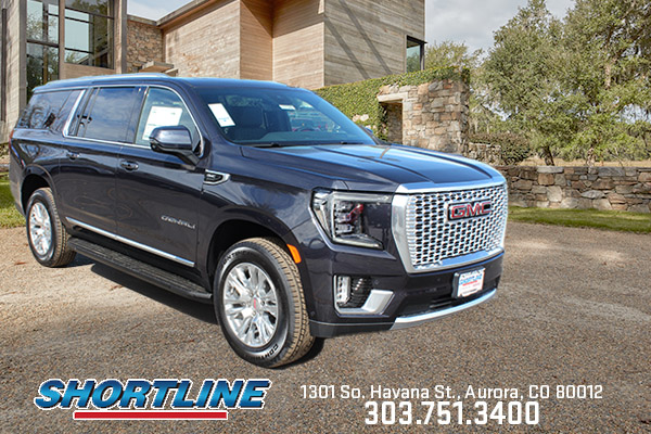 2024 GMC Yukon XL Vehicle Photo in AURORA, CO 80012-4011