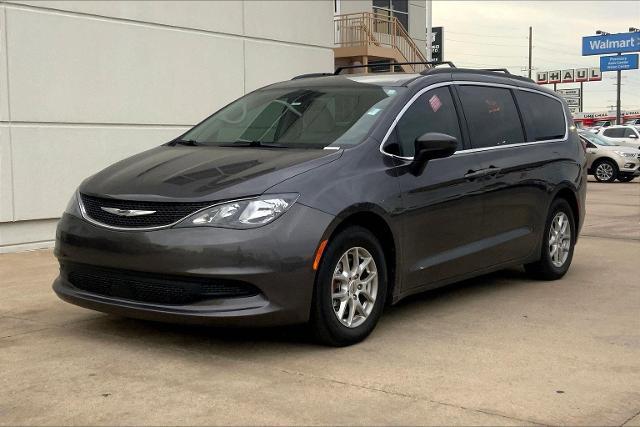 2021 Chrysler Voyager Vehicle Photo in TOPEKA, KS 66609-0000