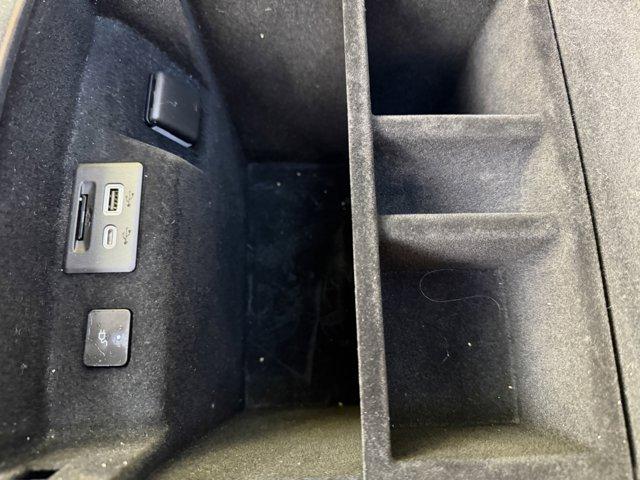 2021 Cadillac Escalade ESV Vehicle Photo in LEOMINSTER, MA 01453-2952