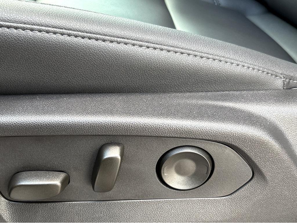 2025 Chevrolet Suburban Vehicle Photo in POOLER, GA 31322-3252