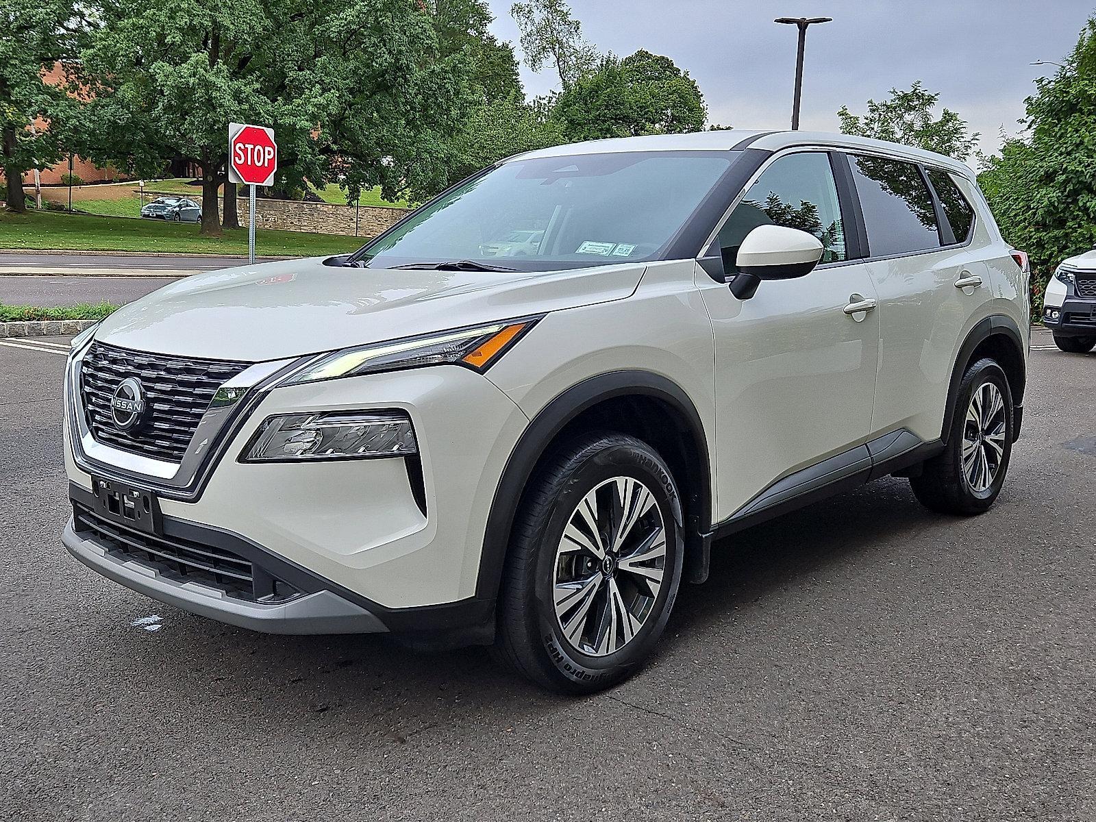2023 Nissan Rogue Vehicle Photo in Jenkintown, PA 19046