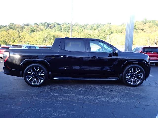 2025 GMC Sierra EV Vehicle Photo in ZELIENOPLE, PA 16063-2910